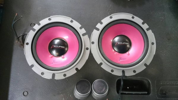 ลำโพงกลางเบส EClip สัญชาติญี่ปุ่นสภาพสวยกริ๊บพร้อม ทวิตเตอร์แหลม