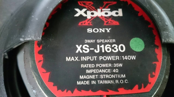 ลำโพงเหล็กหล่อ 6 นิ้ว Sony Xplod XS-J1630 Made In Japan