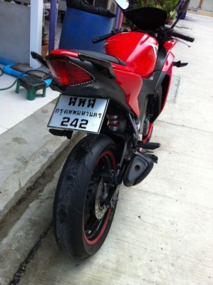 ขาย cbr150iสีแดง ปี2011 ราคา 42,000 บาท ราคานี้ไม่ลดแล้ว