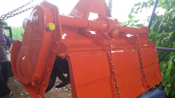 ขายโรตราลี่ของคูโบต้าของ34-36แรง กว้าง 1.60 เมตร