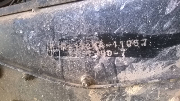 รถฮีโน่ 6  ล้อ FF172 ติดเครน  3.7 ตัน.  187 แรงม้า.    สนใจติดต่อ  081 - 6079515