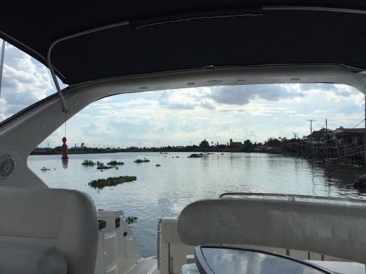 2005 38 Foot Regal Yacht by Xteam Rama4