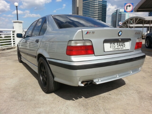 ขาย BMW E36 ปี2000 323IA  M EUROSPORT ตัวสุดท้าย รถBODYสวยไม่มีชน เครื่อง1JZ เครื่องดี ช่วงล่างดี แอร์DIGITAL ONBOARD ระบบไฟใช้ได้ครบ ภายในลายไม้ AIRBAG คู่ ไฟท้ายขาวแดงแท้ ไฟหน้าหยดน้ำ ไฟXENON หน้า BIGNOSE ยางอะใหล่ แม่แรงครบ ภายในเบาะหนังแท้ ฟิล์มHIKOOL