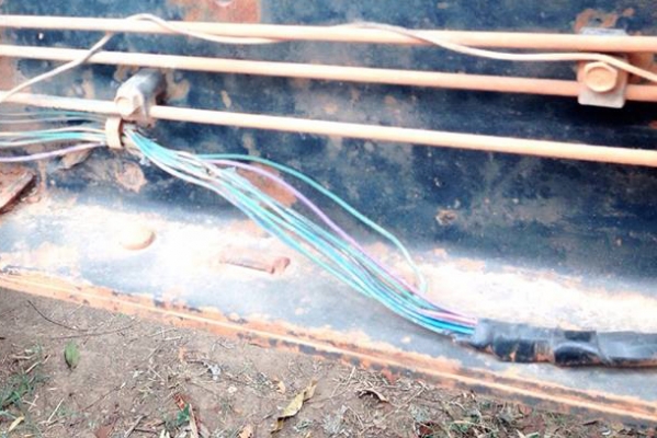 **580,000 บ.ต่อรอง /// 10ล้อ MITSU FUSO MA-195 10สปีด เทนเลอร์2เพลา ขนแบคโฮPC-200 **ขาย MITSUBISHI FUSO MA-195 10ล้อ2เพลา เทนเลอร์ขนย้าย แบคโฮ 200/320 หางต่อใหม่ พร้อมใช้งาน MITSUBISHI FN527M-A2xxxx 6D16-195HP 10SPEED เครื่องเดิม เกียร์เดิม เครื่องดี แห้ง