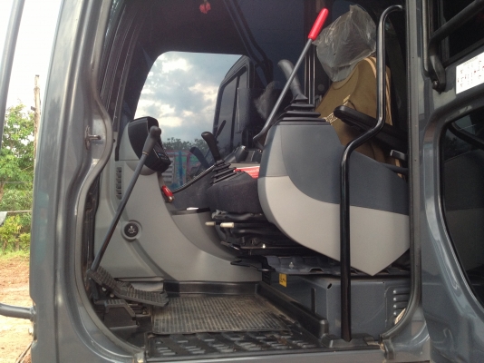 ขายรถแม็คโคร    SK 140LC-8   YP 09-T1136