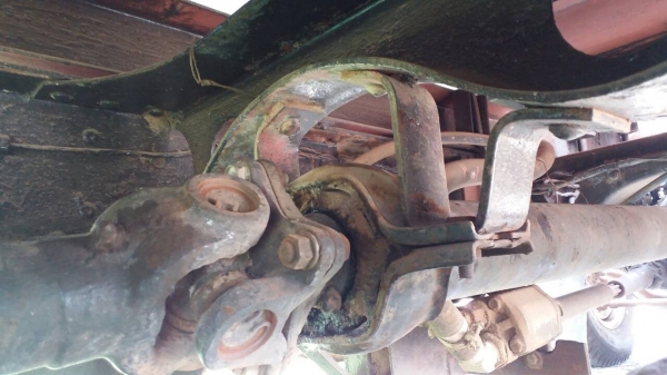 ขาย ( ราคา 395,000บ) HINO KM 779 เครน UNIC 2.5 T ช่วงยาว 5 มสภาพดีพร้อมใช้งาน เล่มทะเบียนพร้อมโอน