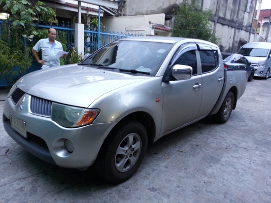 ขาย มิตซู ไทรตัน 4 ประตู ปี 05 ราคาดีครับผม ขาย มิตซู ไทรตัน 4 ประตู ปี 05 ราคาดีครับผม
