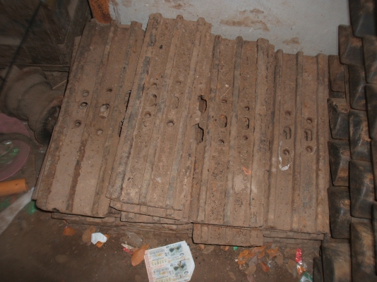 ขายใบแท็กแม็คโคร PC-200 - 120  มีให้เลือกหลายรุ่นหลายแบบ สนใจติดต่อสอบถาม 087-2267088