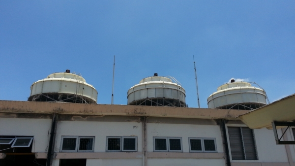 ขายคูลลิ่งทาวเวอร์ขนาด800 ตันเหลียงชิเส้นผ่านศูนย์กลาง 6 เมตรจำนวน 6 ชุดราคาชุดละ 80,000 บาท