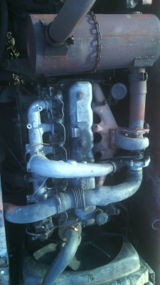 แบ็คโฮ ยื่ห้อHITACHI รุ่สEX 200-2 SUPERสภาพใช้งานได้เลย สนใจติดต่อ 0835601591 หรือ 0903494058