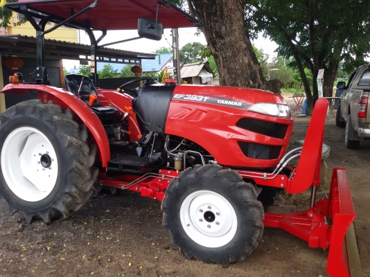 ปัญญาแทรคเตอร์ จัดให้ครับ ยันม่า EF393T ใบมีดคานล่างพร้อมโรตาลี่160!!!สภาพเดิมๆสวยๆ!!!ทำงาน 1,661ชม.จัดส่ง อ.สากเหล็ก จ.พิจิตร