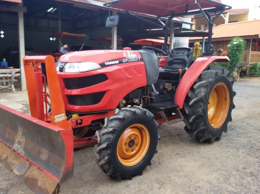 ปัญญาแทรคเตอร์ จัดให้ครับ ยันม่า EF393T ใบมีดคานล่างพร้อมโรตาลี่160!!!สภาพเดิมๆสวยๆ!!!ทำงาน 1,661ชม.จัดส่ง อ.สากเหล็ก จ.พิจิตร