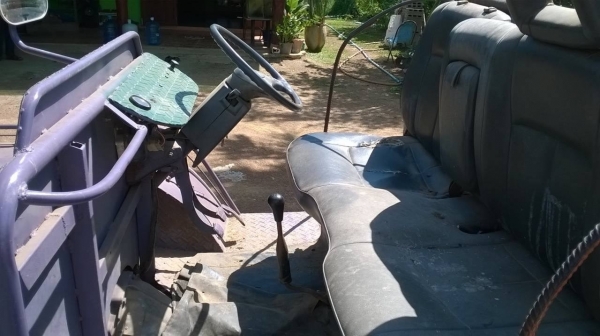 ขายรถอีแต๋น พื้นเรียบ คัสซี NISSAN BIG M เครื่อง BD25 ฝาแดงมัน ราคาต่อรองได้ครับ ขายรถอีแต๋น พื้นเรียบ คัสซี NISSAN BIG M เครื่อง BD25 ฝาแดงมัน ราคาต่อรองได้ครับ