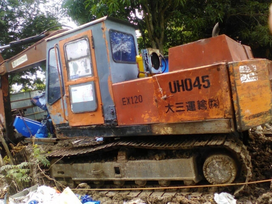 ขายเหมา Komatsu PC200-3