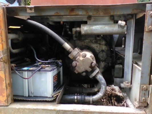 ขายเหมา Komatsu PC200-3