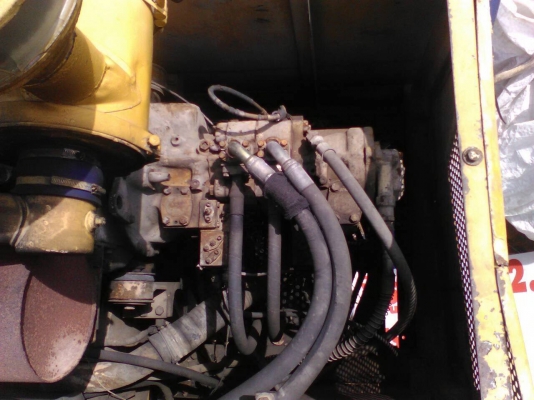 ขายเหมา Komatsu PC200-3