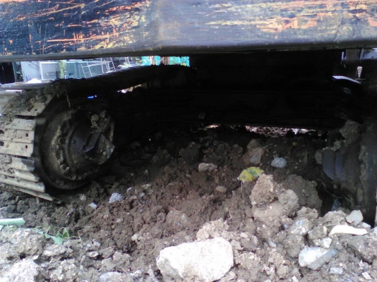 ขายเหมา Komatsu PC200-3