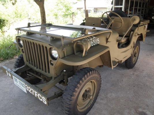 ขาย JEEP " ford " สวยๆ จบๆ พร้อมทะบียน ขาย JEEP " ford " สวยๆ จบๆ พร้อมทะบียน