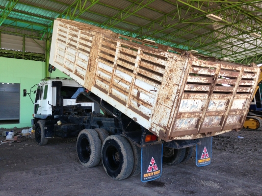 สิบล้อสองเพลามือสอง/ Mitsubishi FN527 TF/ SN:7100/ สวยเต็ม ประกันชั้น 3 พร้อมวิ่งได้เลย