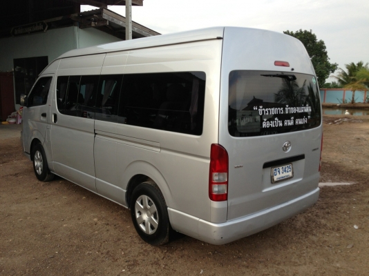 รถตู้มือสอง/ Toyota Hiace/ ปี 50/ เครื่องยนต์ 4 สูบ 2400 ซีซี ติดแก็ส CNG