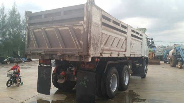 ขายด่วนฮีโน่เมกก้า320 ปี51 ดั้มสามมิตร พร้อมระบบลาก รถสวยเดิมบาง ขายด่วนฮีโน่เมกก้า320 ปี51 ดั้มสามมิตร พร้อมระบบลาก รถสวยเดิมบาง