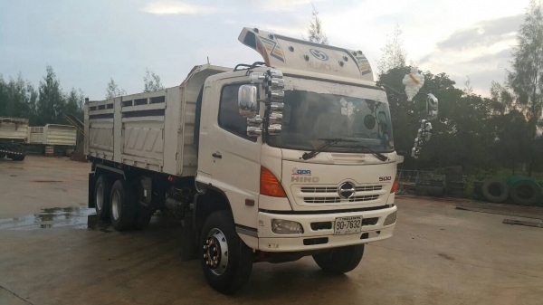 ขายด่วนฮีโน่เมกก้า320 ปี51 ดั้มสามมิตร พร้อมระบบลาก รถสวยเดิมบาง ขายด่วนฮีโน่เมกก้า320 ปี51 ดั้มสามมิตร พร้อมระบบลาก รถสวยเดิมบาง