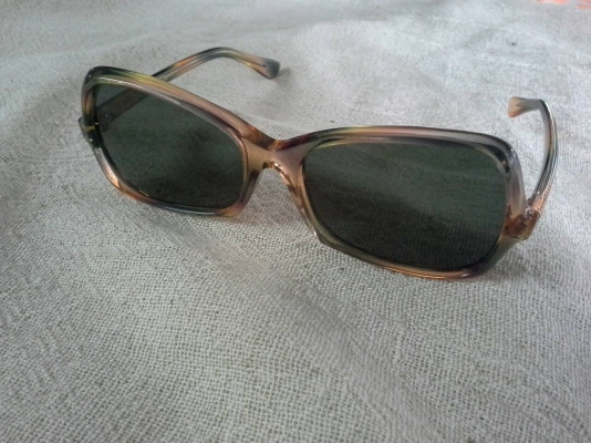 แว่นตายุค'70 เก่าเก็บ MOLLER GERMANY