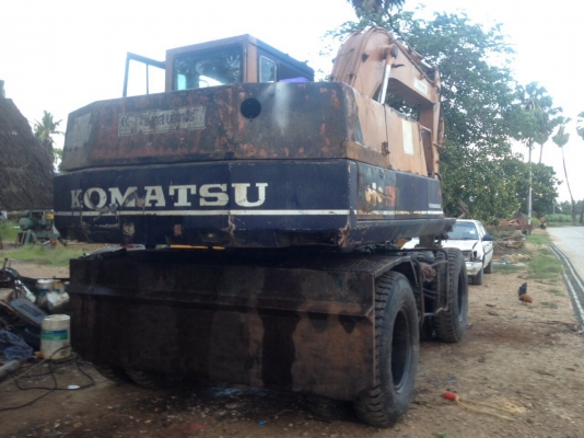 ขายแล้วค่ะ❌แมคโครล้อยางPw100-3 ใช้งานได้ดี ราคาถูก ขายแล้วค่ะ❌แมคโครล้อยางPw100-3 ใช้งานได้ดี ราคาถูก