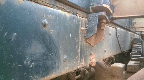 ขายเทนเลอร์ 10 ล้อ 2 เพลา คัสซีหัวยาว เครื่อง HO7D 195 แรงม้า เกียร์ HO ช่วงล่างจัมโบ้ เบรคลมดัน พวงมาลัยพาวเวอร์ วางหัว F18 ทะเบียนพร้อมโอนครับ ขายเทนเลอร์ 10 ล้อ 2 เพลา คัสซีหัวยาว เครื่อง HO7D 195 แรงม้า เกียร์ HO ช่วงล่างจัมโบ้ เบรคลมดัน พวงมาลัยพาวเวอร์ วางหัว F18 ทะเบียนพร้อมโอนครับ