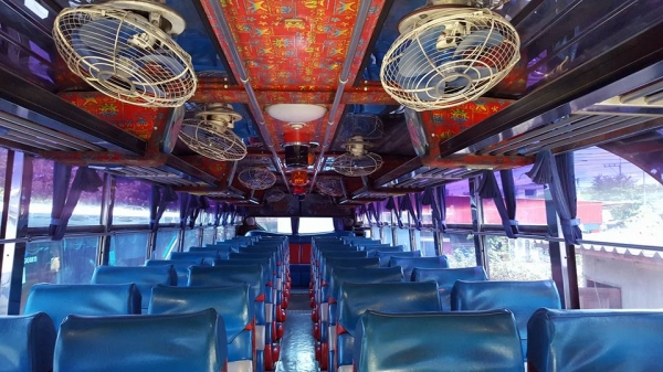 ขาย ด่วน บัสพัดลม สภาพ 90\% วิ่งงานทุกวัน พร้อมโอนตามรูป