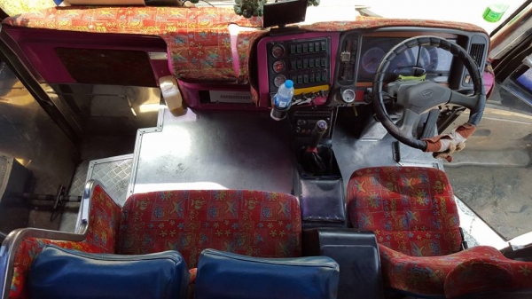 ขาย ด่วน บัสพัดลม สภาพ 90\% วิ่งงานทุกวัน พร้อมโอนตามรูป