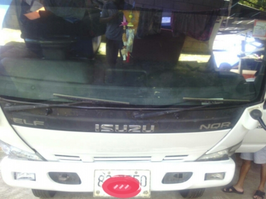 หกล้อ อีชูซ NQR150ปี50 ห้างแท้ ช่วงยาว 4.30ม สภาพดีสวยจัดเดิมทั้งค้น เล่มทะเบียนพร้อมโอน ราคา 589,000บ ต่อรอง