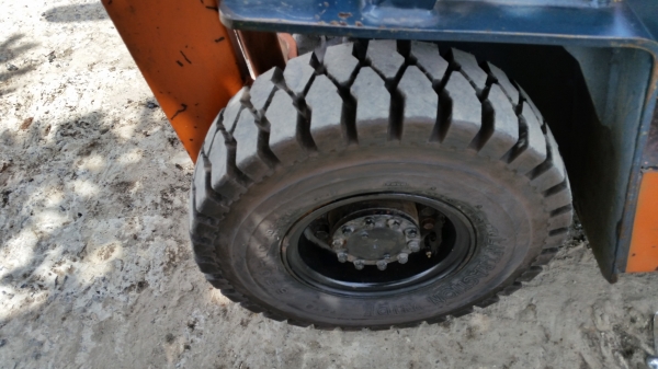 ขายด่วนรถยก TOYOTA 5FGยก1.5ตันเสาสูง3เมตรสไลย์ได้รถนอกนำเข้ายังไม่เคยใช้งานในเมืองไทยเลย=รุ่นใหม่ขายถูกๆๆ