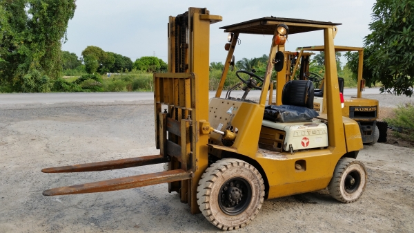 ขายด่วนรถยก TOYOTA3FG 2.0ตัน เสาสูง3เมตรยางตันหน้าหลังรถนอกนำเข้ายังไม่เคยใช้งานในเมืองไทยเลยรถพร้อมใช้ขายถูกๆ ขายด่วนรถยก TOYOTA3FG 2.0ตัน เสาสูง3เมตรยางตันหน้าหลังรถนอกนำเข้ายังไม่เคยใช้งานในเมืองไทยเลยรถพร้อมใช้ขายถูกๆ