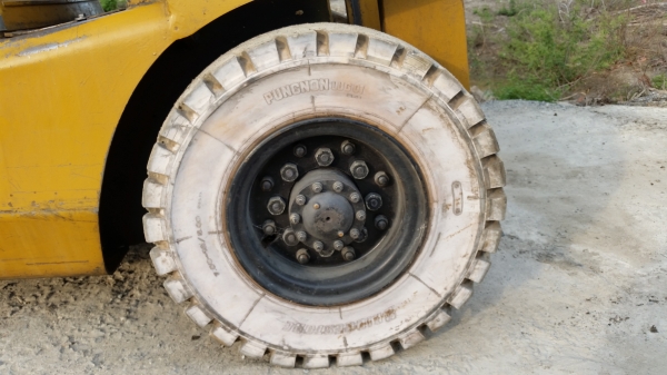 ขายด่วนรถยก TOYOTA3FG 2.0ตัน เสาสูง3เมตรยางตันหน้าหลังรถนอกนำเข้ายังไม่เคยใช้งานในเมืองไทยเลยรถพร้อมใช้ขายถูกๆ ขายด่วนรถยก TOYOTA3FG 2.0ตัน เสาสูง3เมตรยางตันหน้าหลังรถนอกนำเข้ายังไม่เคยใช้งานในเมืองไทยเลยรถพร้อมใช้ขายถูกๆ