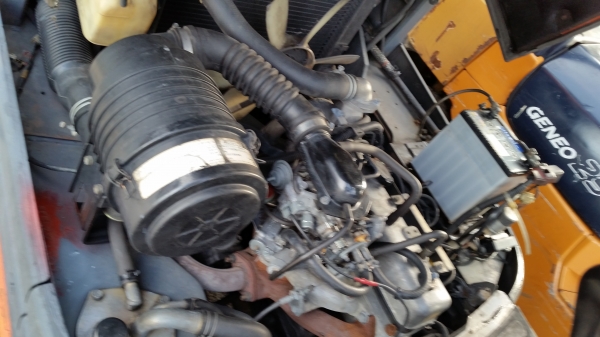 ขายด่วนรถยก TOYOTA 6FGยก2.5ตันเสาสูง3เมตรยางตันหน้าหลังรถนอกนำเข้ายังไม่เคยใช้งานในเมืองไทยเลย=รุ่นใหม่ขายถูกๆๆ