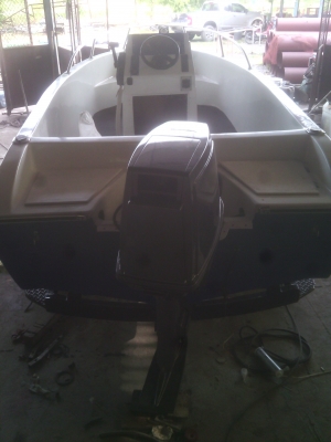 เรือสิบหกฟุต