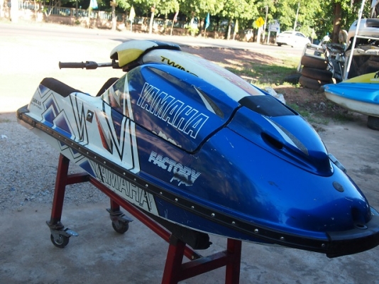 YAMAHA SUPER JET 700