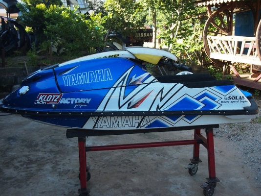 YAMAHA SUPER JET 700