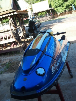 YAMAHA SUPER JET 700