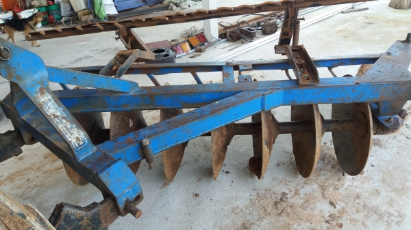 ขายรถไถฟอด 6600 ที5 ตัวเต็มสภาพสวยมากครับซื้อใช้ไม่ผิดหวังครับ