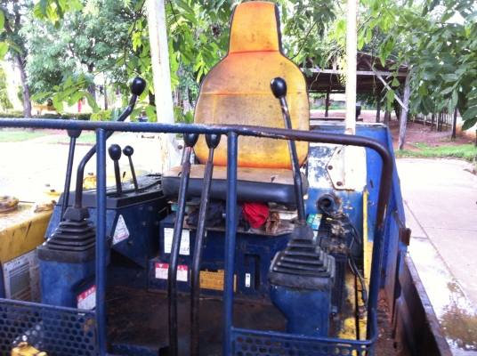 ขายแบคโฮpc40-6สภาพเก่านอก ราคา260,000ลดสุดๆไปเลย