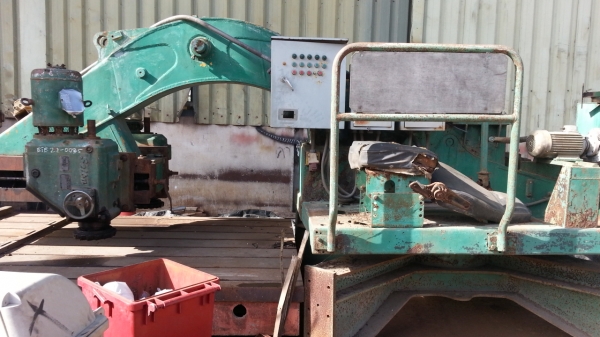 ขายเครื่่องปาดแบบเคลื่อนที่ได้สำหรับปาดหน้างานเลยราคา 450,000 บาท