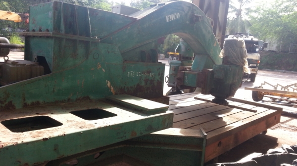 ขายเครื่่องปาดแบบเคลื่อนที่ได้สำหรับปาดหน้างานเลยราคา 450,000 บาท