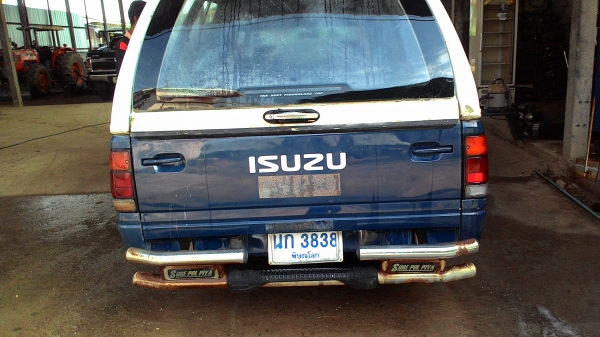ขายอดีตรถหลวง ยี่ห้ออีซูซุ  ปี97สภาพสวยมาก ราคาถูก