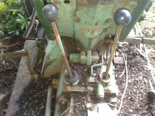 รถจอนเดียมีผาน3 ผานดันหน้า รถจอนเดียมีผาน3 ผานดันหน้า