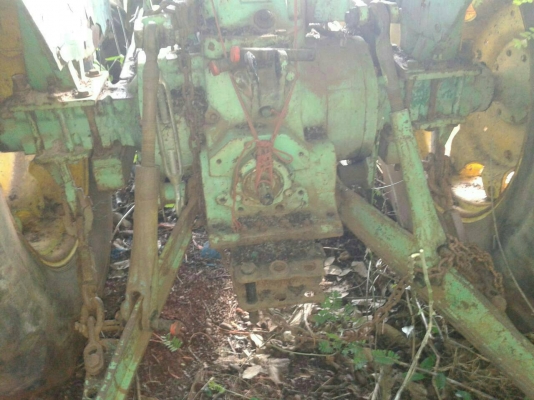 รถจอนเดียมีผาน3 ผานดันหน้า รถจอนเดียมีผาน3 ผานดันหน้า