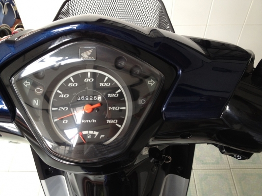 Wave110i ตัวTOP ล้อแม็ก สต๊าดมือ วิ่ง6000 รถ6เดือน ปี58 (ของแถม 4 รายการ)