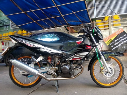 ขายลูกเดียวsonicสตาทมือcbชัก3แว้นๆปี2544 ขายไม่แพง มีเล่มเอกสารครบ