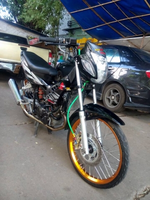 ขายลูกเดียวsonicสตาทมือcbชัก3แว้นๆปี2544 ขายไม่แพง มีเล่มเอกสารครบ